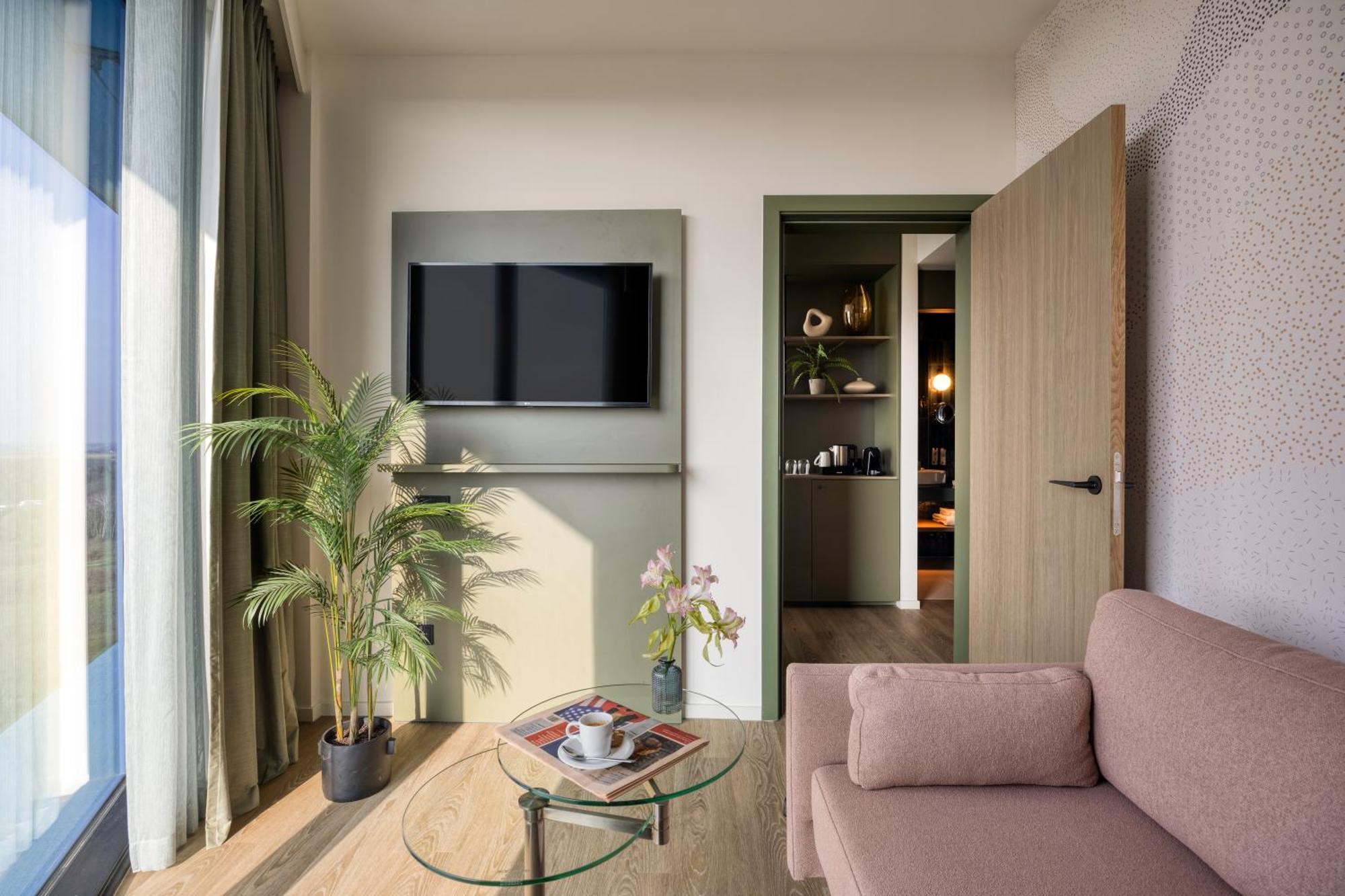 ווילבורדה Voco Brussels City North By Ihg מראה חיצוני תמונה